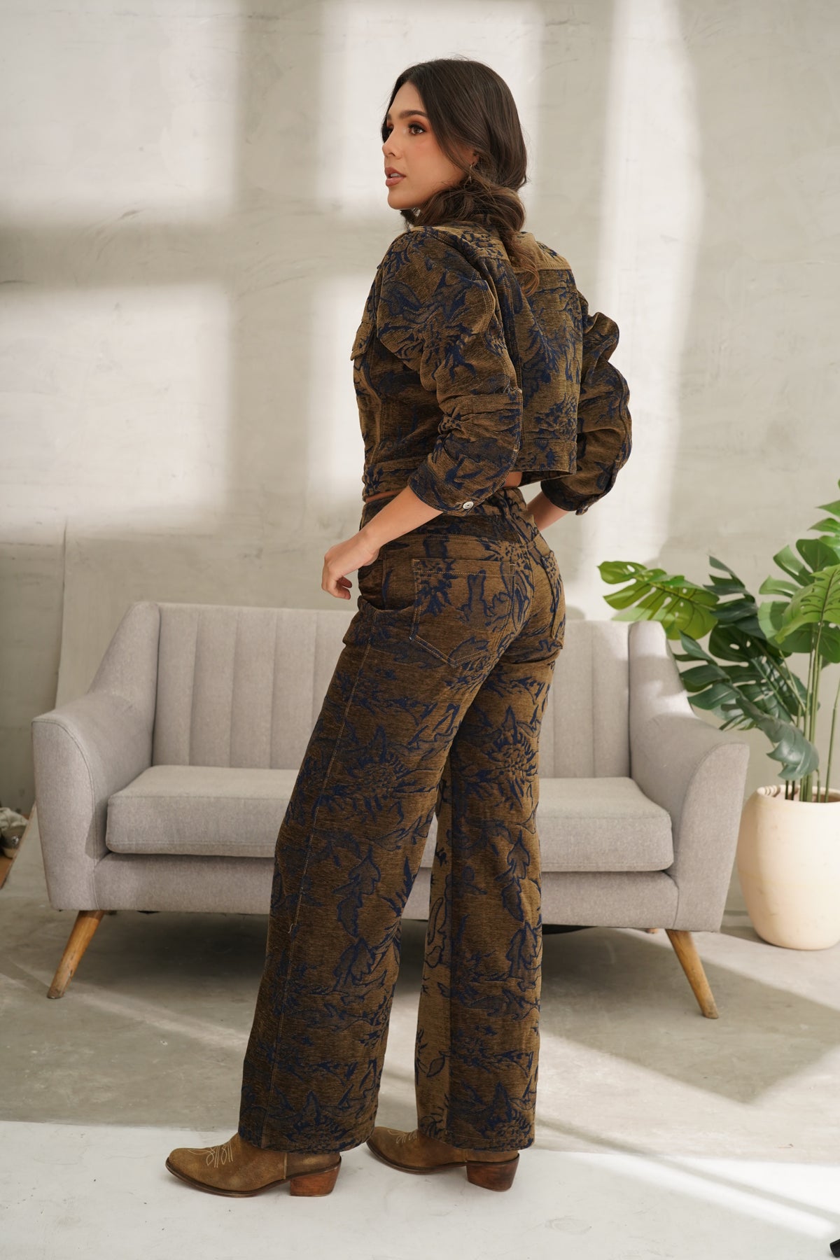 PANTALÓN 8342